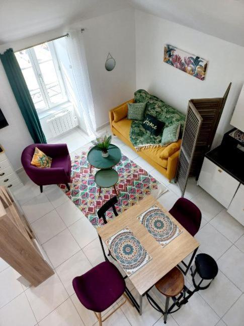 Tres Bel Appartement Avec Superbe Vue Sur Le Port De Saint Goustan Auray Exterior foto